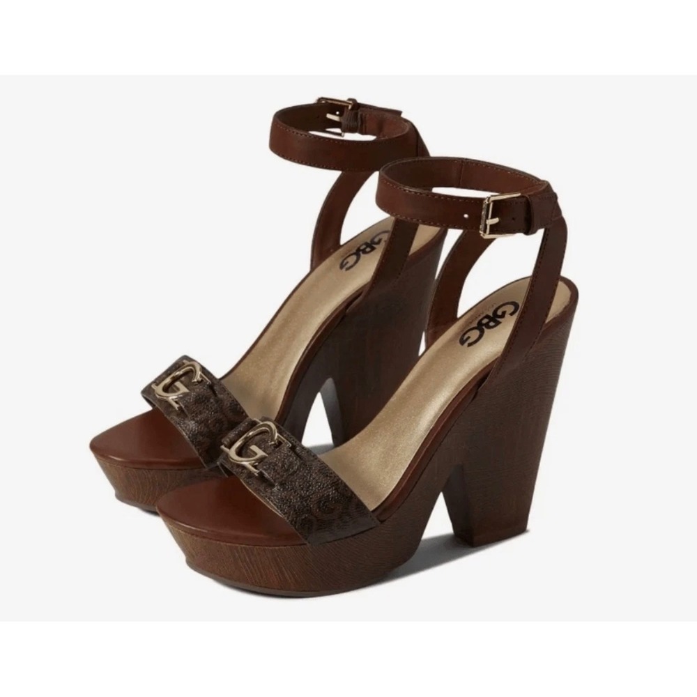 New! GBG Los Angeles by G by‎ GUESS
Selah brown platform chunky sandals Sz 9 $70